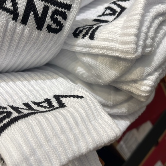 Vans Socks 6 pairs set CREW VANS.
"OFF THE WALL" White/Black 
NWT - Picture 13 of 16